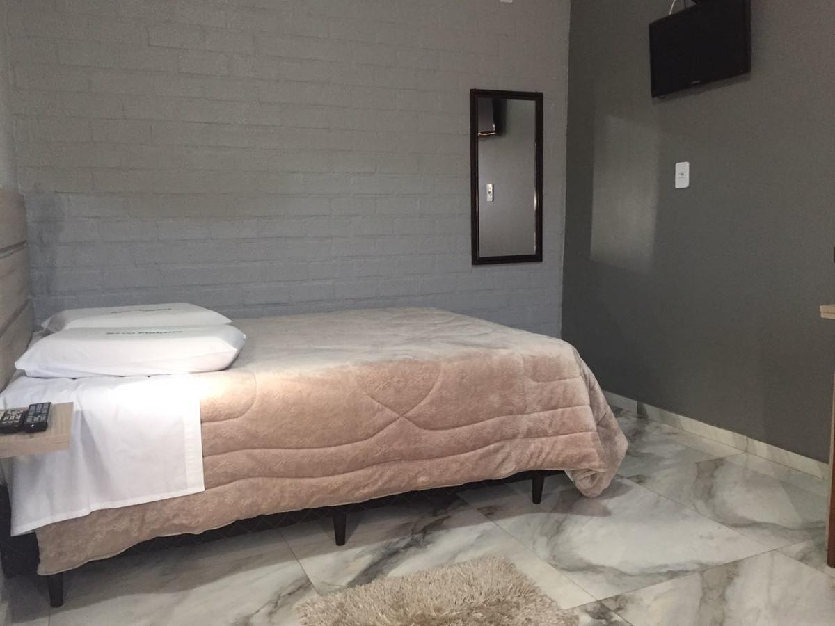 Hotel Pinheiro Cruz Alta Ngoại thất bức ảnh